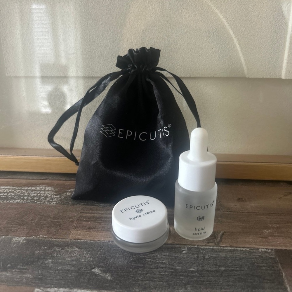 Epicutis White and Black Skincare Serum & Cream Set